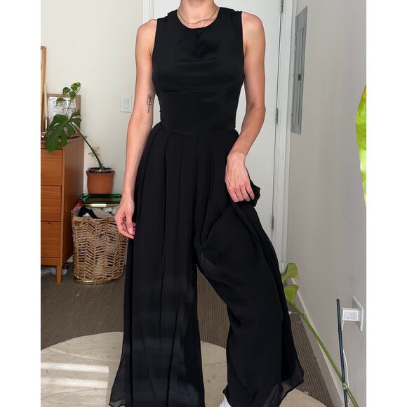 Donna  Morgan Jumpsuit - Picture 2 of 8